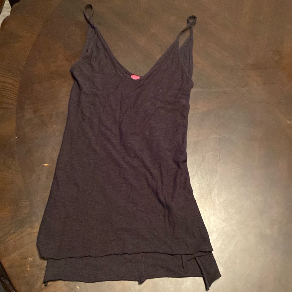 Pre-owned Pookie and Sebastian Top. Black. Spaguetti straps. See pictures.